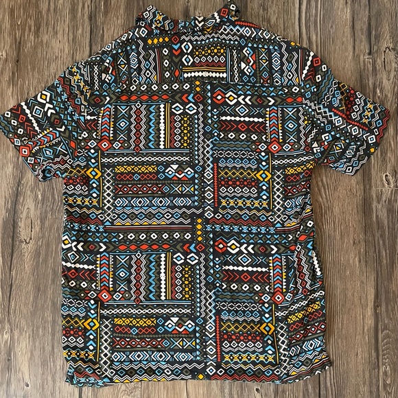 Cactus Man Ricky Singh Men’s Button Up Shirt Size Large Aztec Print - Picture 4 of 4